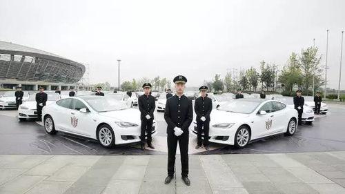 成都卖车吃瓜是真的吗视频,真相揭秘 成都卖车吃瓜是真的吗视频,真相揭秘